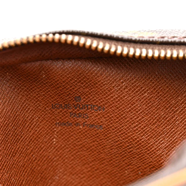 Louis Vuitton Monogram Danube 21 in Caviar leather from FASHIONPHILE, photo 6 of 13