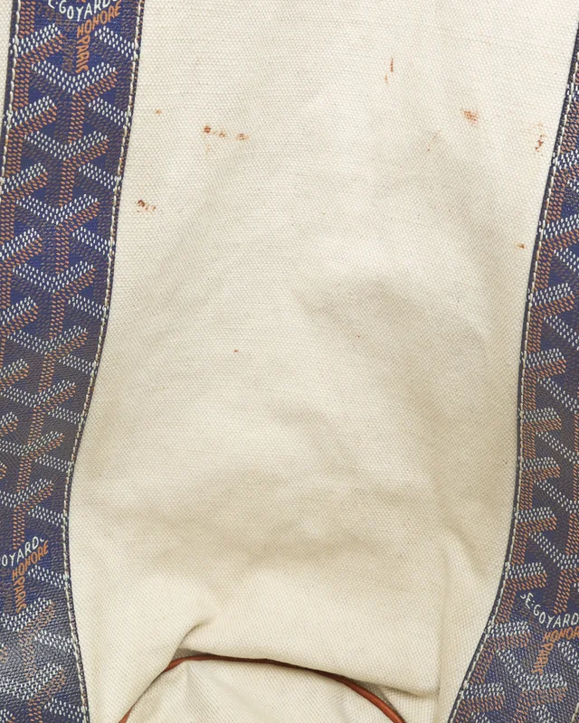 Goyard Belharra Tote Bag in Canvas from A Retro Tale, photo 15 of 17
