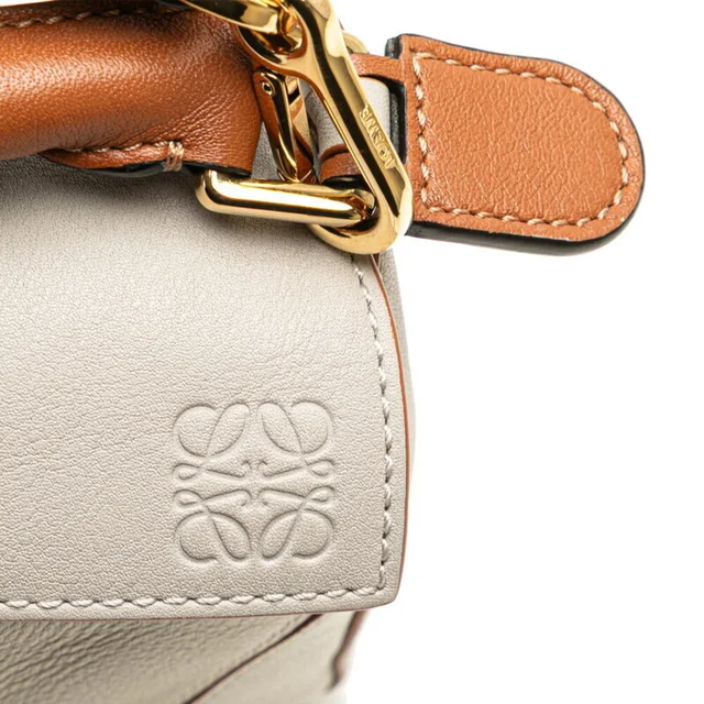 Loewe Anagram Logo Puzzle Bag Handbag Shoulder Gray Ivory White Brown Leather in gray|white Leather from Poshmark, photo 7 of 9