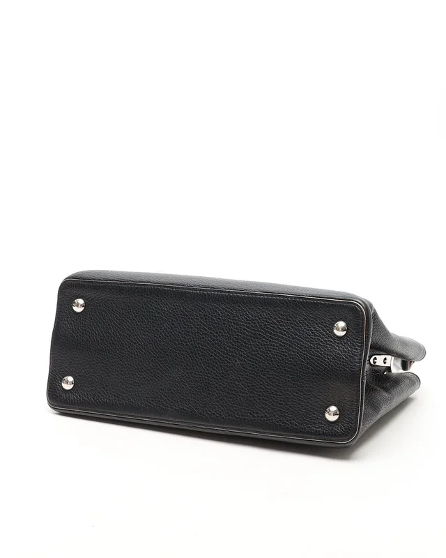 Louis Vuitton Taurillon Capucines MM Bag in Leather from A Retro Tale, photo 4 of 9