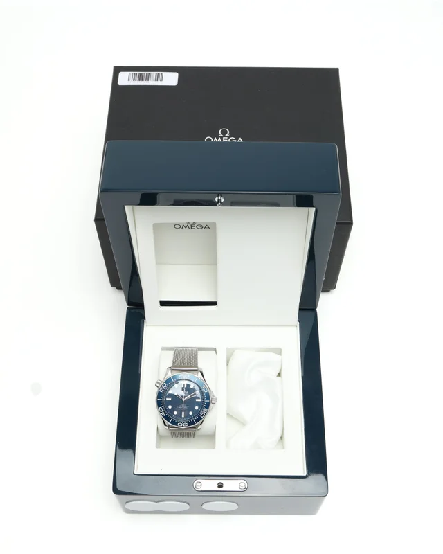 Omega Seamaster 300M 42mm James Bond 60th Anniversary Full Set 2024 Watch from A Retro Tale, photo 2 of 2