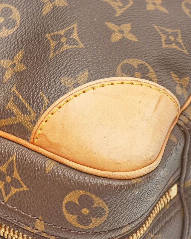 Louis Vuitton Monogram Sirius 50 Travel Bag in Coated canvas from A Retro Tale, photo 9 of 13