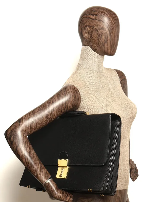 Gucci Business Bag in Leather from A Retro Tale, photo 9 of 9