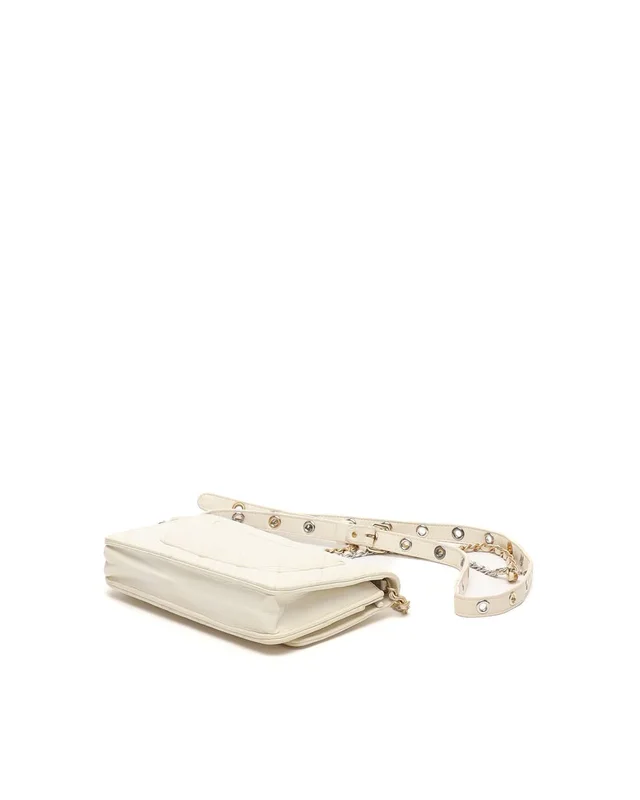 Chanel Wallet on Chain Bag in Patent leather from A Retro Tale, photo 5 of 11