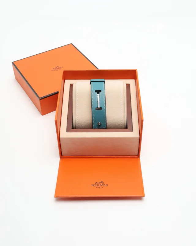 Hermès Cherche Midi 19mm Ref CM1.210 Full Set Watch in Leather from A Retro Tale, photo 2 of 8