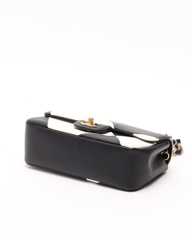 Chanel Mini Geometric Patchwork Rectangular Single Flap Bag in Leather from A Retro Tale, photo 4 of 10