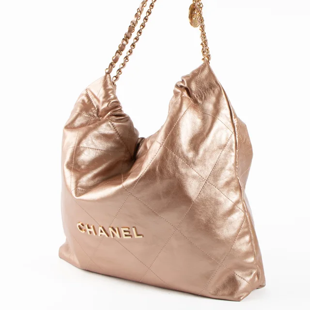Rose Gold Calfskin Chanel 22 Large Bag in Pink Calfskin from Labellov, photo 2 of 2
