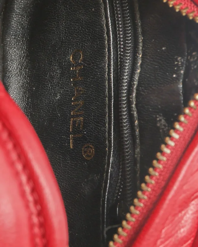 Chanel Small CC Tassel Camera Bag in Leather from A Retro Tale, photo 10 of 13