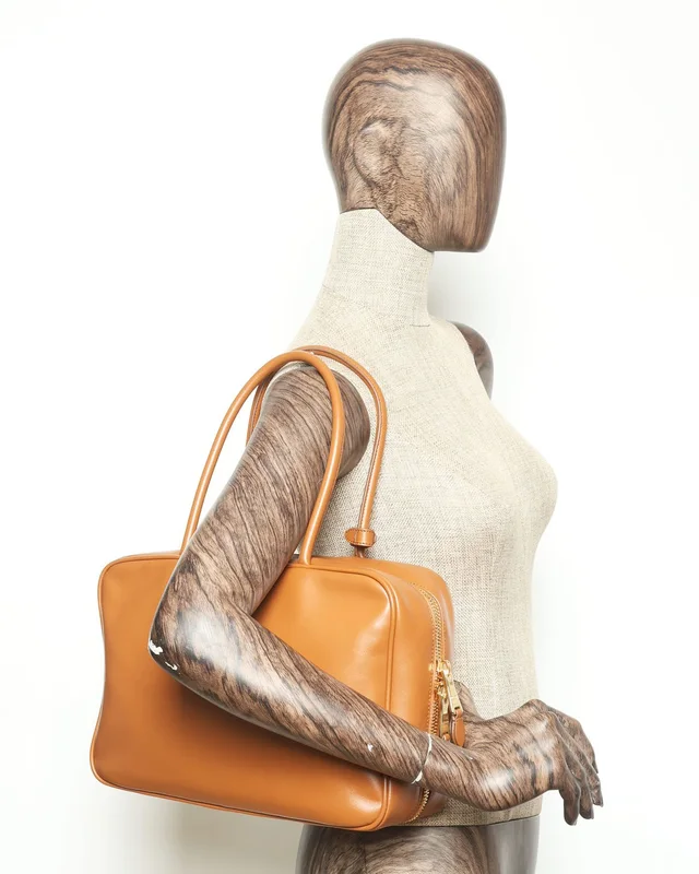 Miu Miu Large Beau Bag in Leather from A Retro Tale, photo 8 of 8