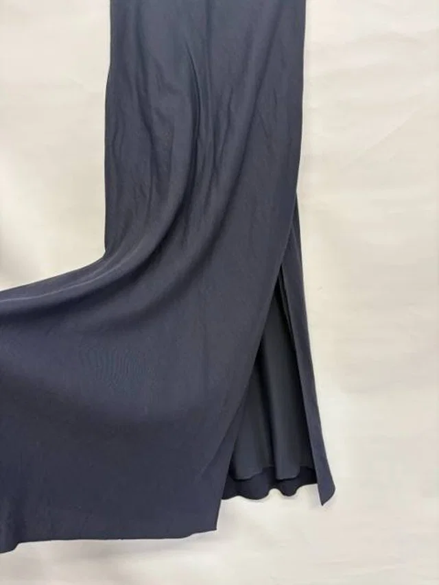 Brunello Cucinelli Skirt Navy Blue Size: 6 in Blue Viscose from Oxfam Online Shop