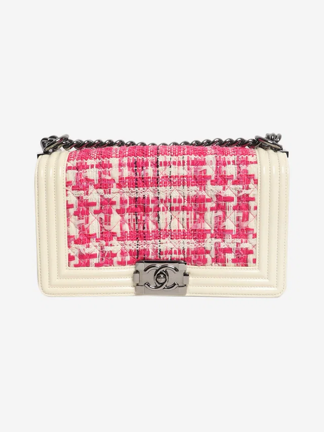 Chanel Pink and white 2014 leather and tweed boy bag in White Tweed from Sign of the Times
