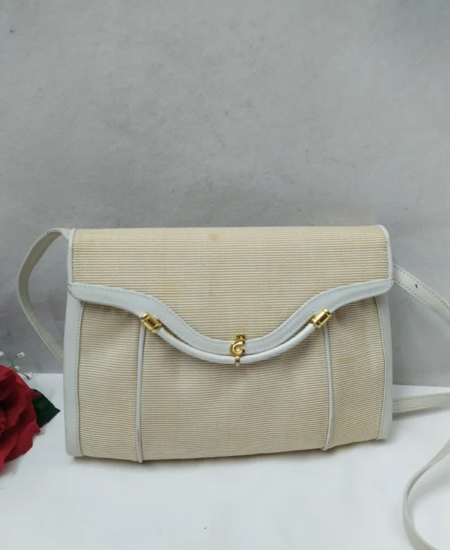 Comtesse Beige Leather Crossbody Bag - Vintage Made In West Germany in Beige Leather from Poshmark
