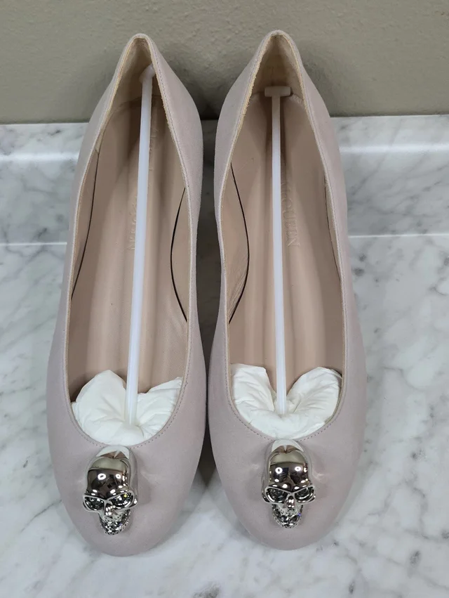 Alexander McQueen Skull Ballet Flats Suede Patchouli Silver Eu 39 New Nude/Pink in pink Suede from Poshmark