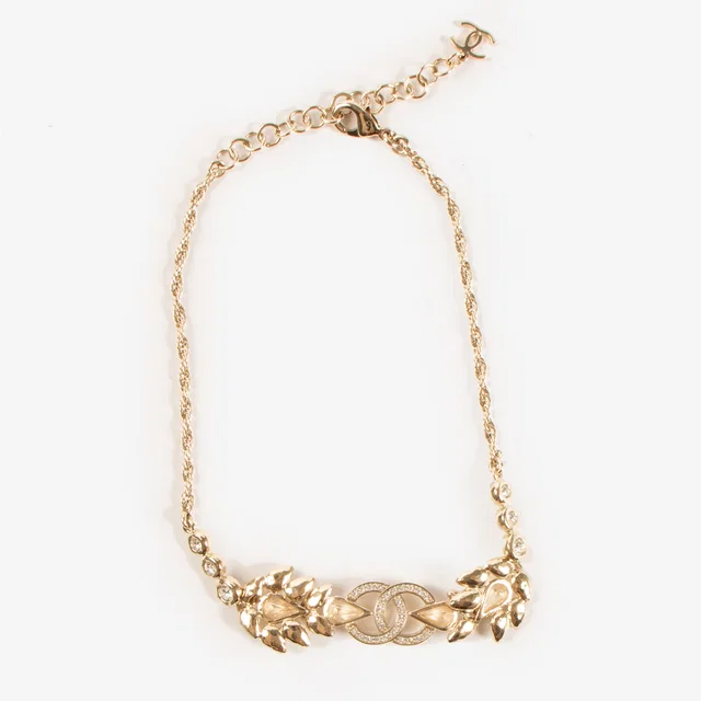 Chanel 25S Gold Tone CC Choker Necklace in Gold from Labellov