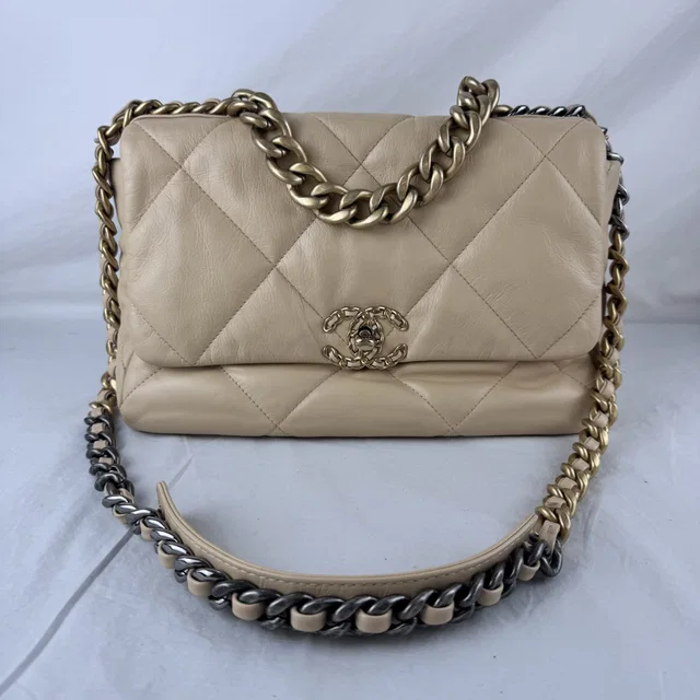 Chanel 19 Large Beige Bag in Beige lambskin leather, Metal, ruthenium from Reowned