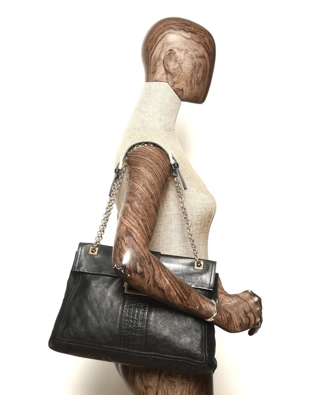 Fendi Maxi Baguette Flap Bag in Leather from A Retro Tale, photo 8 of 8
