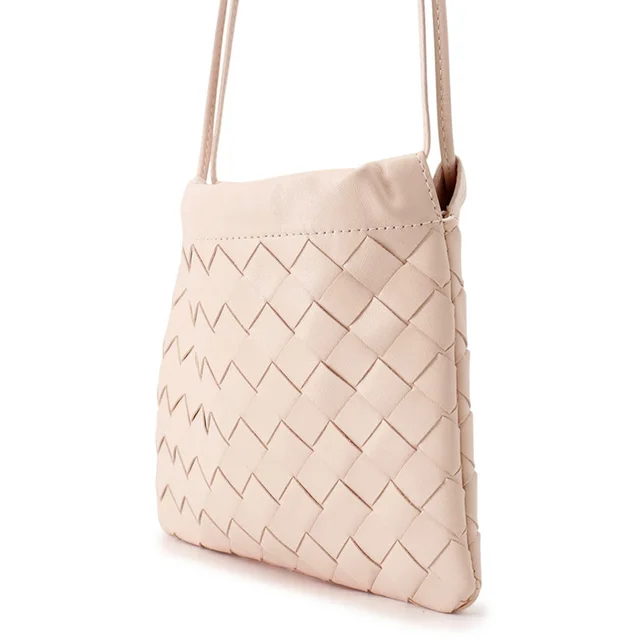 Bottega Veneta INTRECCIATO Dust Bag Shoulder Bag cameo816987V3IV16805 Calf Leather Size Small in Calfskin from GALLERY RARE, photo 2 of 3