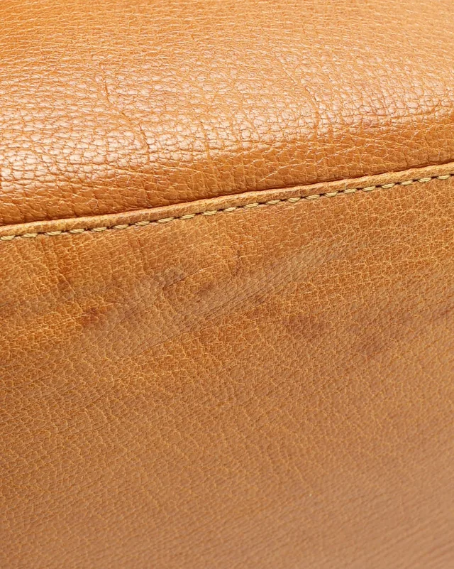 Fendi Mamma Baguette Shoulder Bag in Leather from A Retro Tale, photo 9 of 12