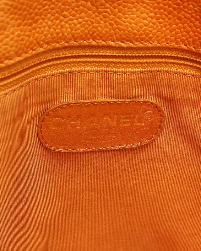 Chanel CC Caviar Chain Boston Bag in Caviar leather from A Retro Tale, photo 9 of 11