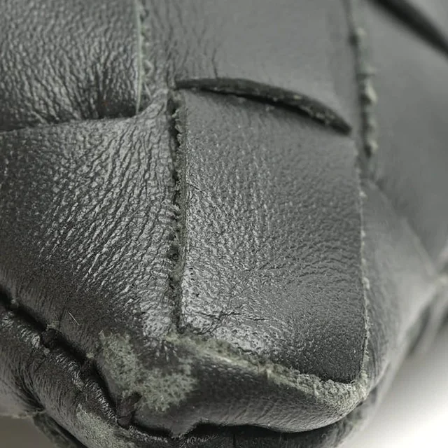 Bottega Veneta Intrecciato Laptop Case, size 15-Inch in Woven leather from A Retro Tale, photo 6 of 9