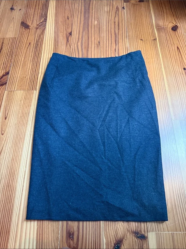 Max Mara Pencil Skirt Sleek Tailored Silhouette in black from Poshmark, photo 1 of 1