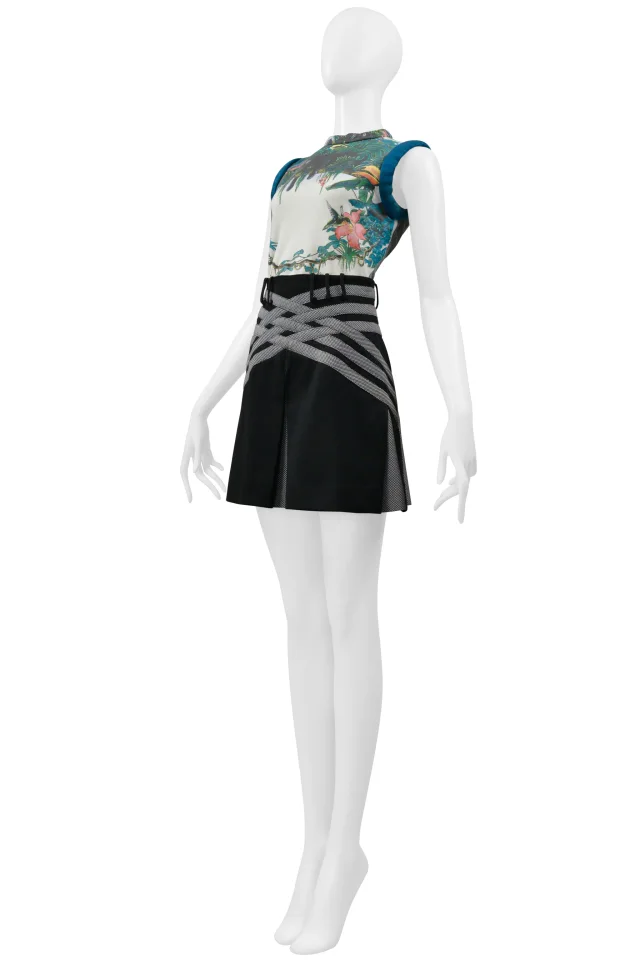 Balenciaga By Nicolas Ghesquiere Scuba Top & Skirt 2003 in Nylon from Resurrection Vintage, photo 5 of 8