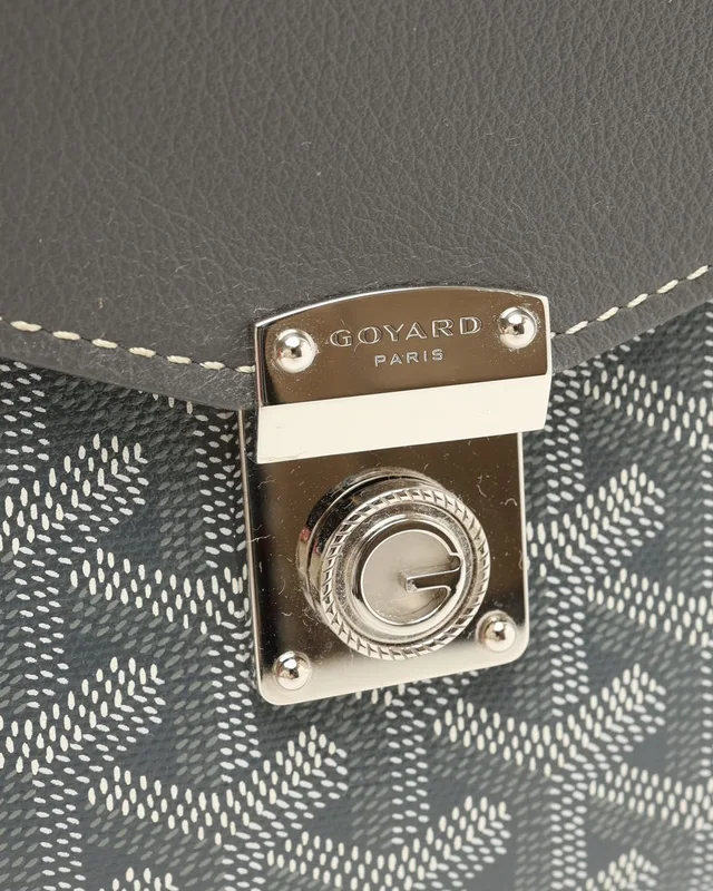 Goyard Chypre Wallet Pouch from A Retro Tale, photo 6 of 8