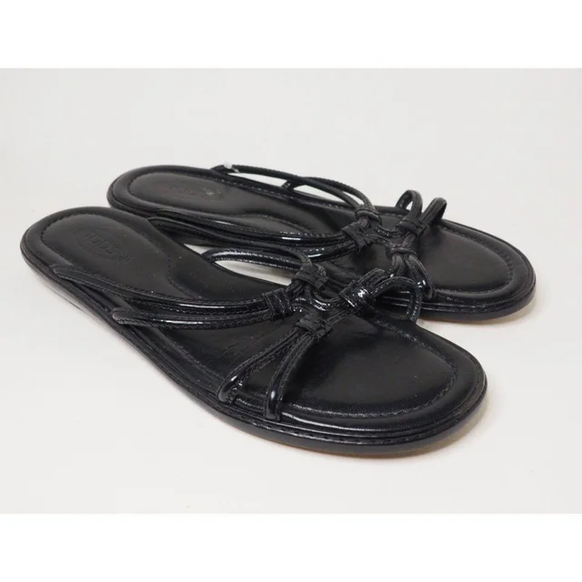 Tod's Women's Sandals - Black - US 9 in black Patent leather from Depop
