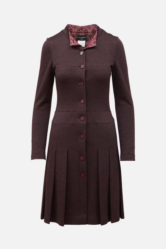 Chanel FW 2001 Jersey Pleated Coat in Silk from VSP Consignment