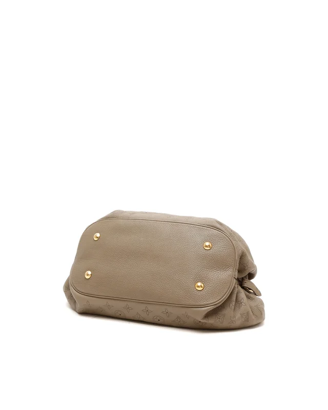 Louis Vuitton Mahina XL Bag in Leather from A Retro Tale, photo 7 of 12