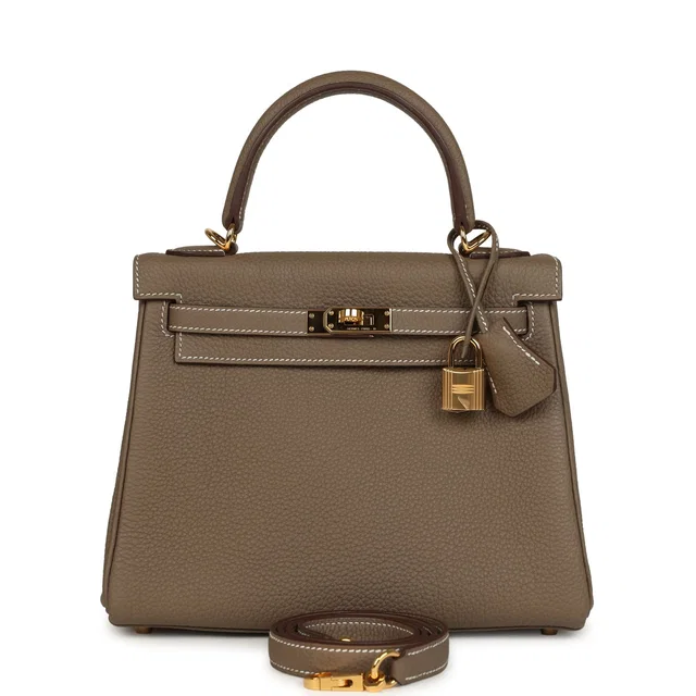 Hermès Kelly Retourne 25 Etoupe Togo Gold Hardware in Taupe Togo leather from Madison Avenue Couture