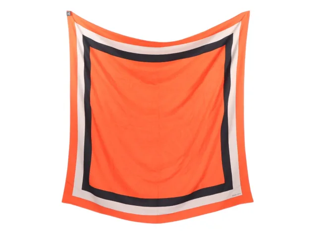 Hermès Exceptional Suite et Poursuite Cashmere Silk Embroidered Giant Scarf 140cm in Silk from Ann's Fabulous Finds, photo 3 of 7
