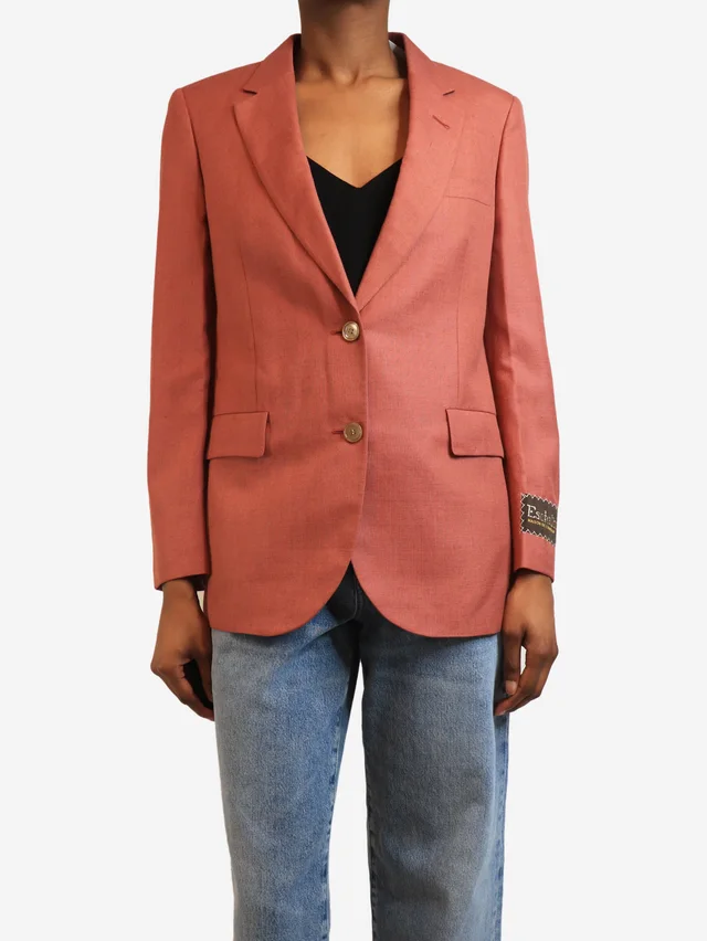 Gucci Dusty pink linen blazer - size S in Pink from Sign of the Times