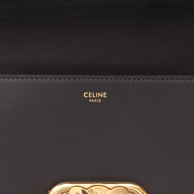 Celine Link Triomphe shoulder bag in Black Leather from Collector Square, photo 3 of 4