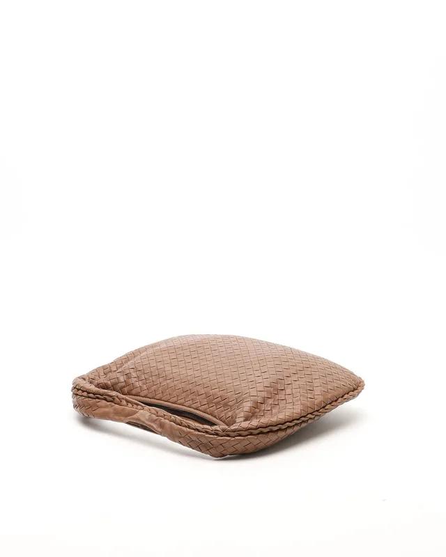 Bottega Veneta Medium Intrecciato Hobo Bag in Woven leather from A Retro Tale, photo 5 of 9