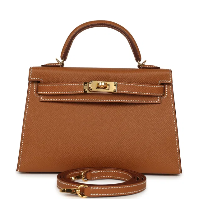 Hermès Kelly Sellier 20 Gold Epsom Gold Hardware in Gold Epsom leather from Madison Avenue Couture