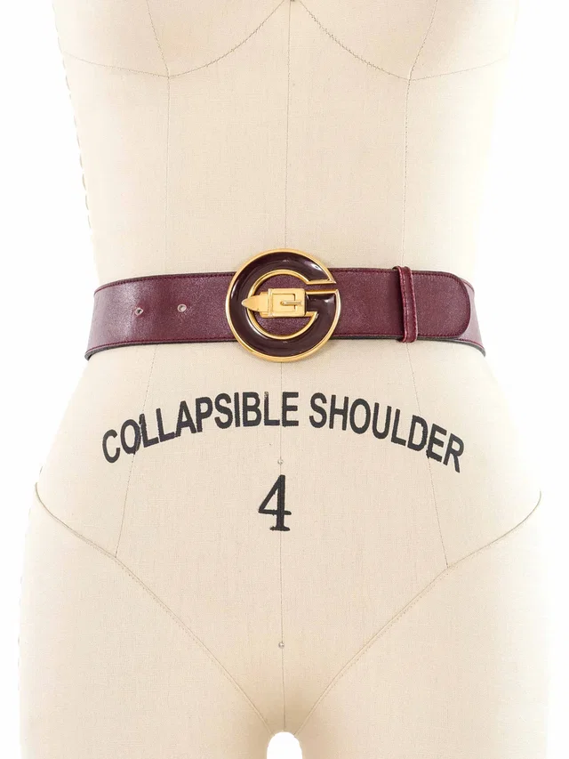 Gucci Enamel G Buckle Belt in Leather from Arcade Vintage