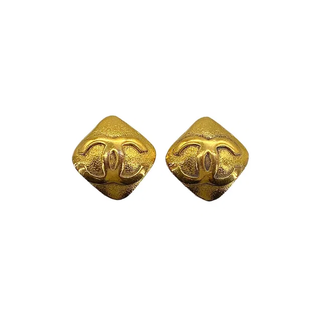 Chanel Vintage Earrings Cocomark Gold Accessory 29 in Gold from Luxury Promise