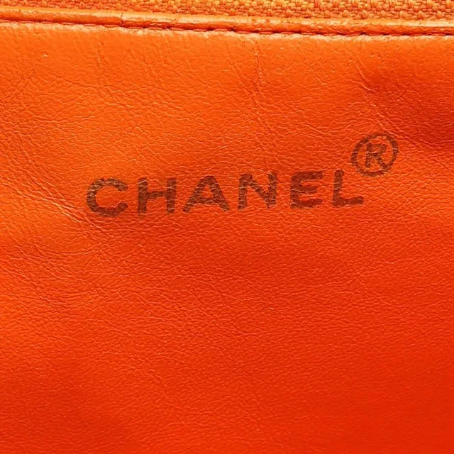 Chanel CC Timeless Tote Bag in Leather from A Retro Tale, photo 8 of 10