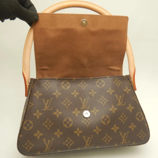 Louis Vuitton Looping Monogram Shoulder Bag in Brown Canvas from LuxUness, photo 5 of 8