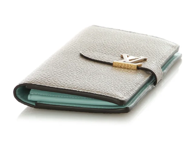 Beige Pebble Taurillon LV Vertical Wallet in Beige Leather from Ann's Fabulous Finds, photo 5 of 8