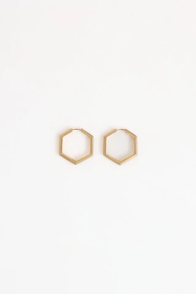 David Yurman 18K Yellow Gold Hexagon Carlyle Hoop Earrings in Yellow from VSP Consignment