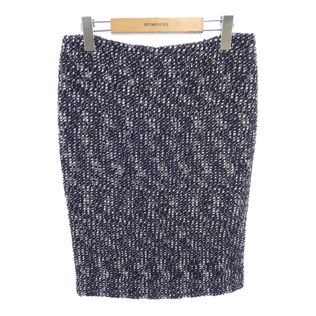 Alexander McQueen Skirts from LuxUness