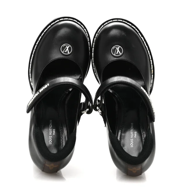 Louis Vuitton Star Trail Ankle Pumps 37 Black in Black Calfskin from FASHIONPHILE, photo 2 of 10