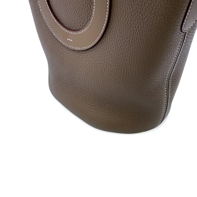 Hermès in-the-loop Tote Bag Etoupe Taurillon Clemence Swift Leather Size 18 in Taupe Clemence leather from GALLERY RARE, photo 7 of 15