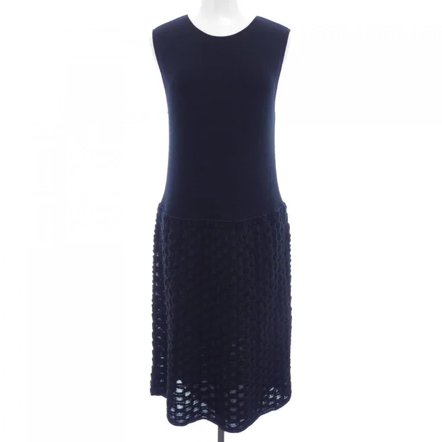 Giorgio Armani Collezioni Dress from LuxUness