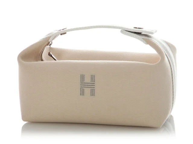 Hermès Small Naturel Bride-a-Brac Case in Woven leather from Ann's Fabulous Finds, photo 2 of 10