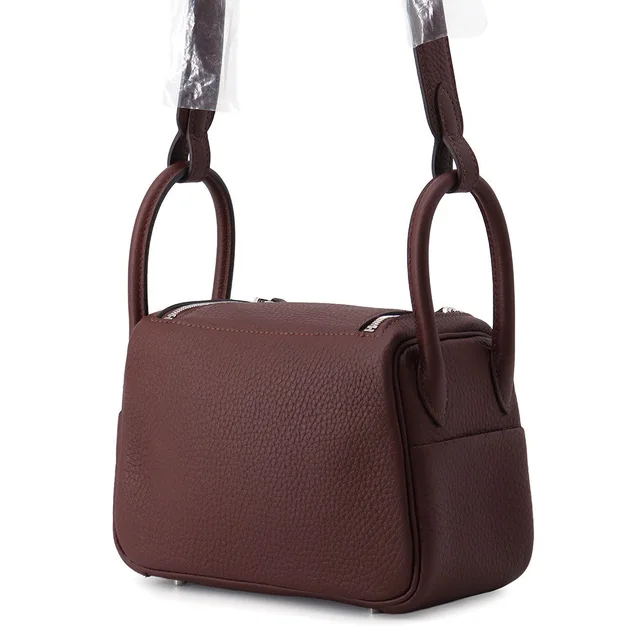 Hermès Lindy Terre Taurillon Clemence Size Mini in Clemence leather from GALLERY RARE, photo 2 of 2