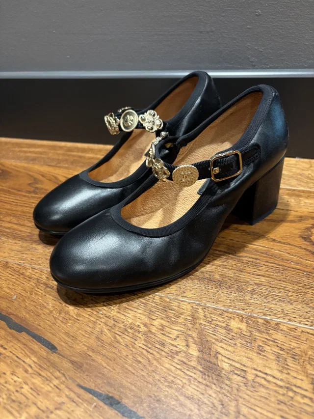 Chanel Black Leather Mary Jane’s Heeled Shoes in Black Leather from HEWI