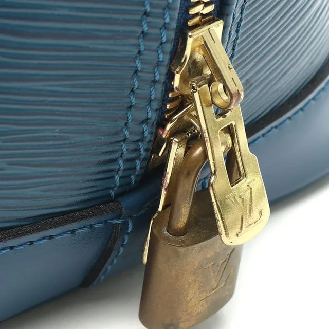 Louis Vuitton Epi Alma PM Bag in Suede from A Retro Tale, photo 8 of 13